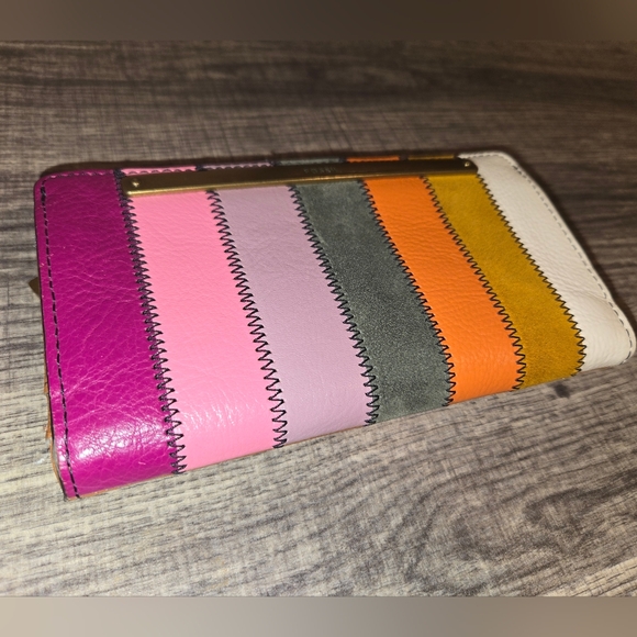 Fossil Women's Multicolor Leather Wallet - Picture 3 of 14